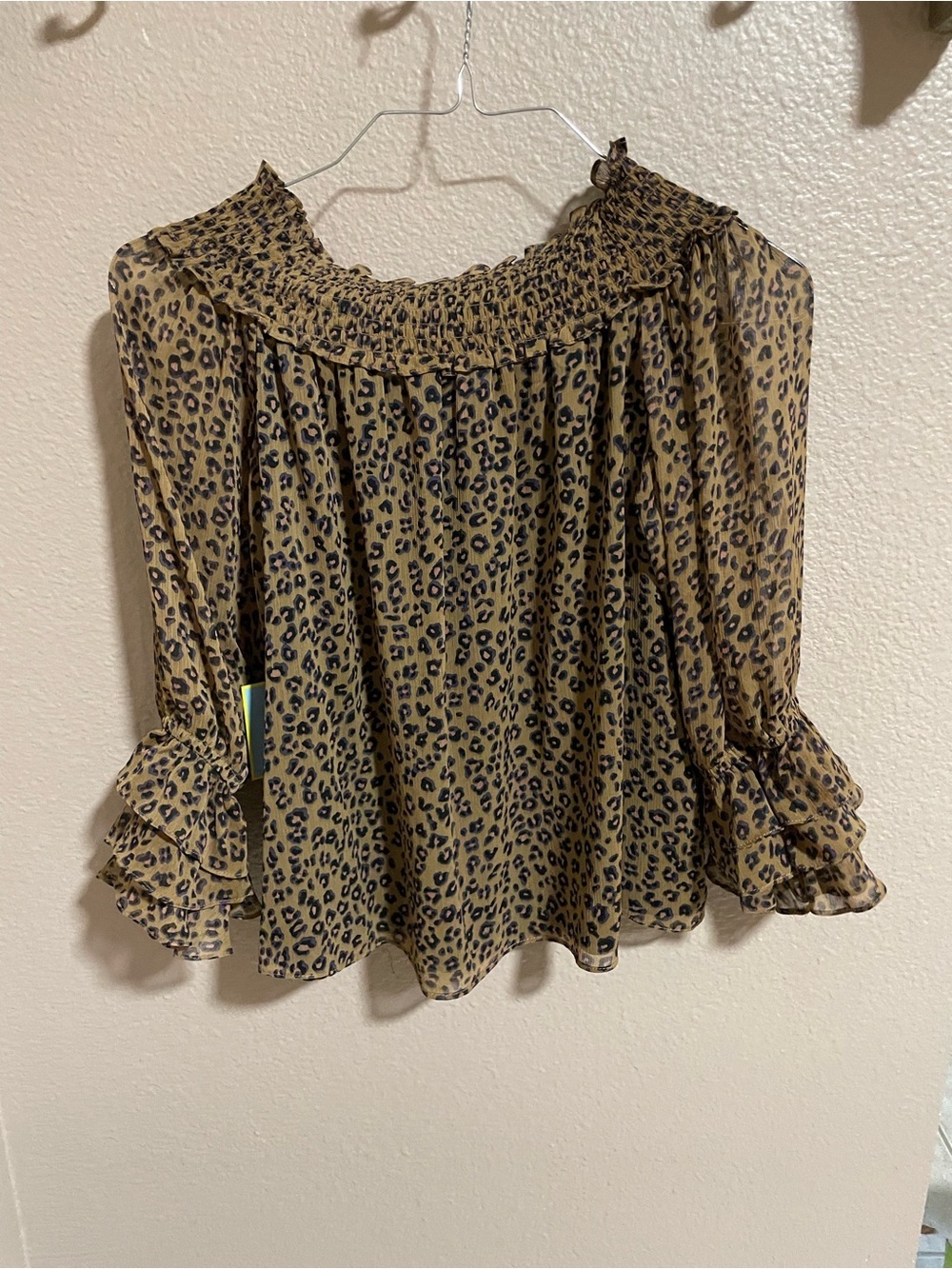 Cece Leopard Print Off-Shoulder Ruffle Sleeve Top - Brown NWT